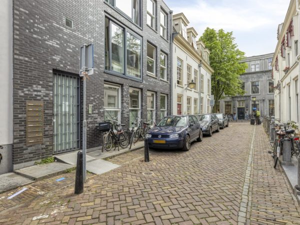 Ambachtstraat 1-B